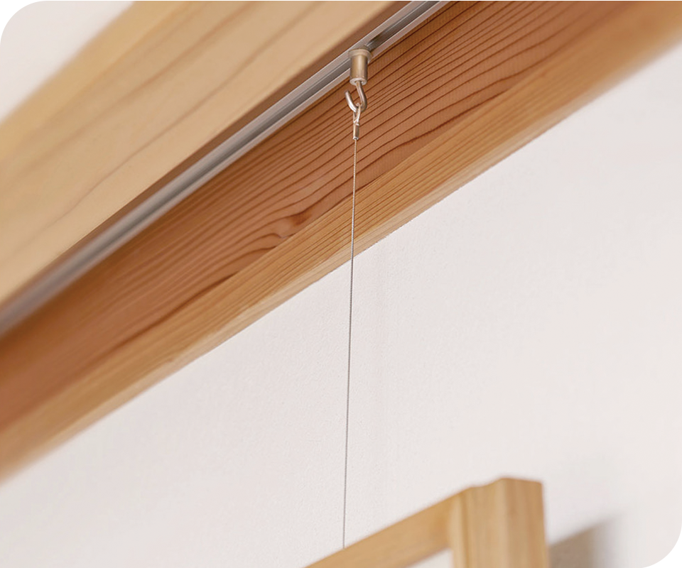 Takiya Discreet Art Hanging System